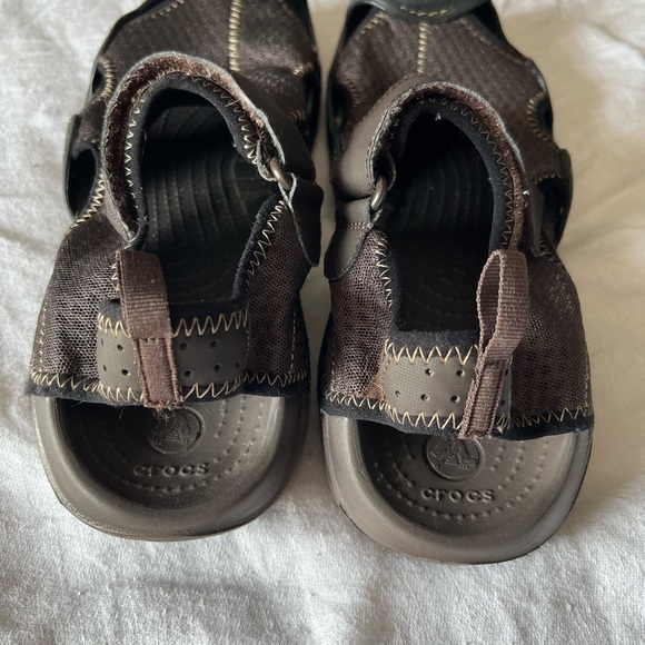 Crocs Chocolate Brown Clogs men's size 10. Breathable, ankle strap. - Picture 3 of 6